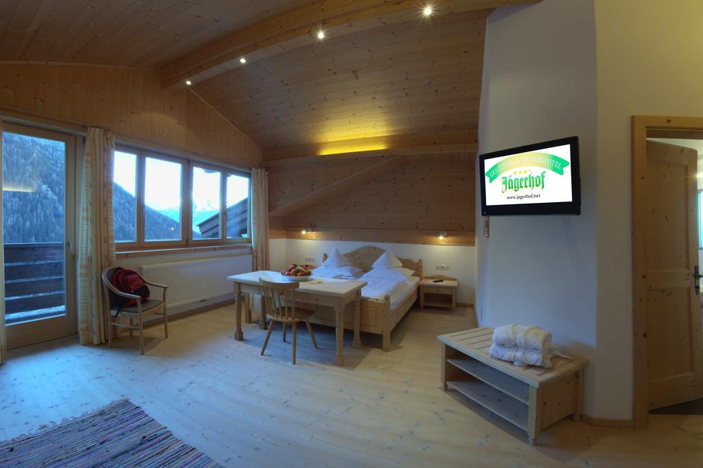 Hotel Jaegerhof سان ليوناردو إن باسيريا المظهر الخارجي الصورة