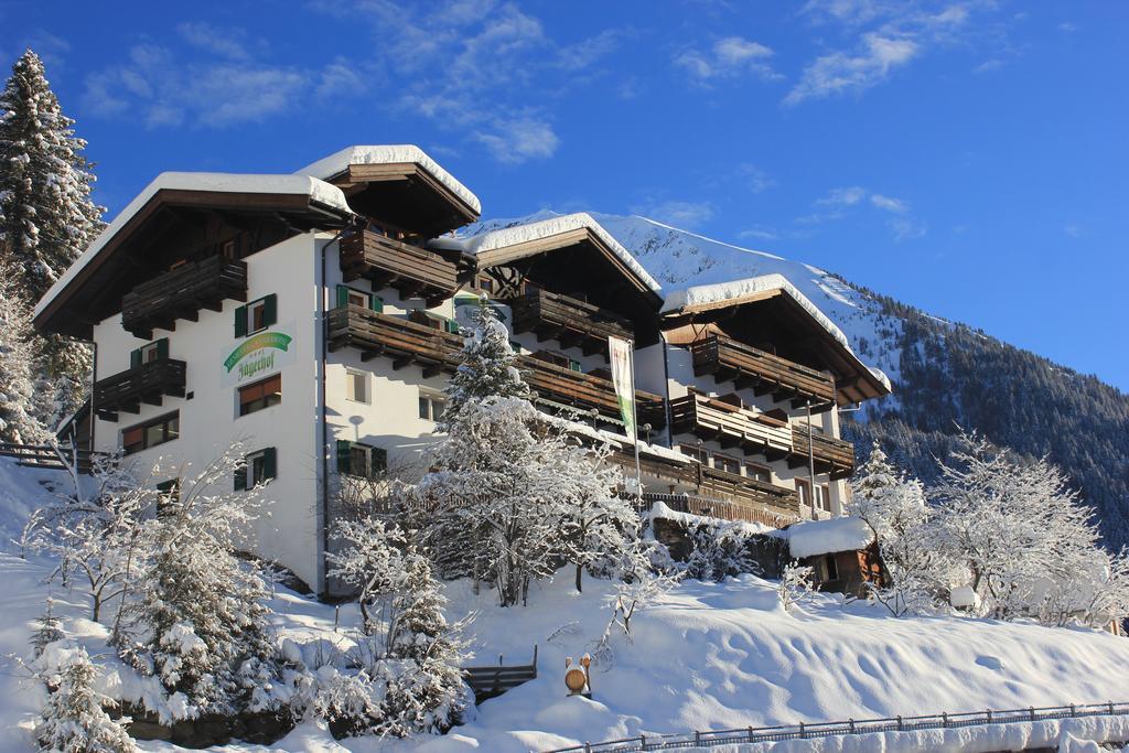 Hotel Jaegerhof سان ليوناردو إن باسيريا المظهر الخارجي الصورة